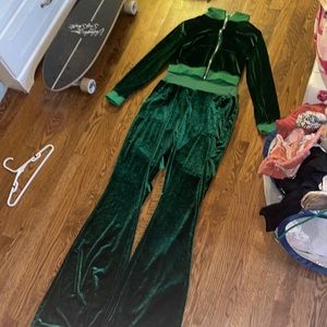 Velvet green jumpsuit set